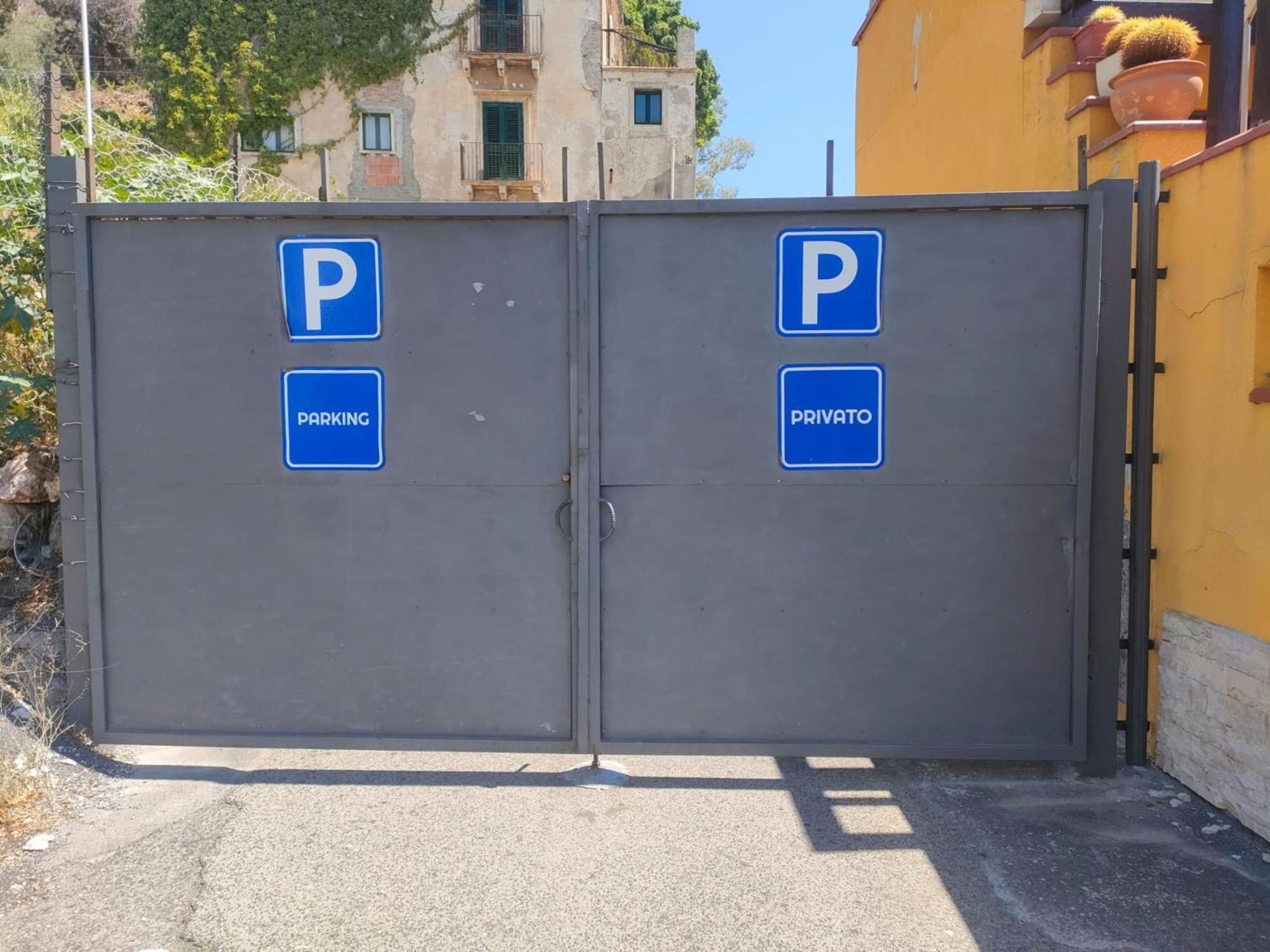 Hotel Pensione Cundari Taormina Buitenkant foto