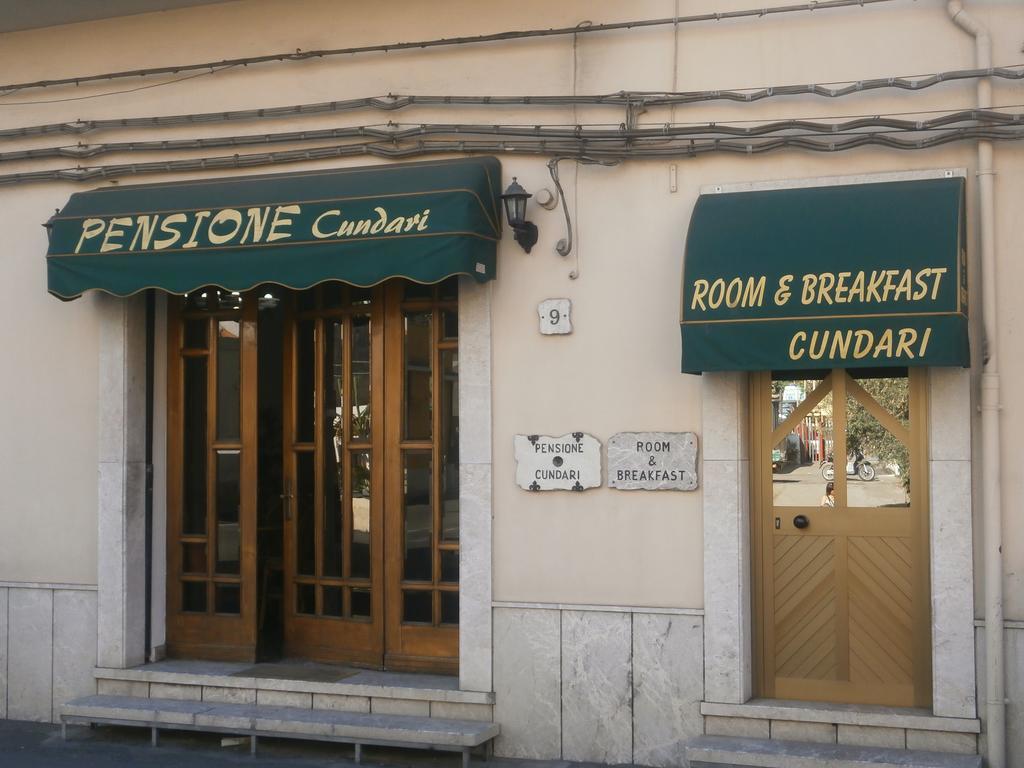 Hotel Pensione Cundari Taormina Buitenkant foto